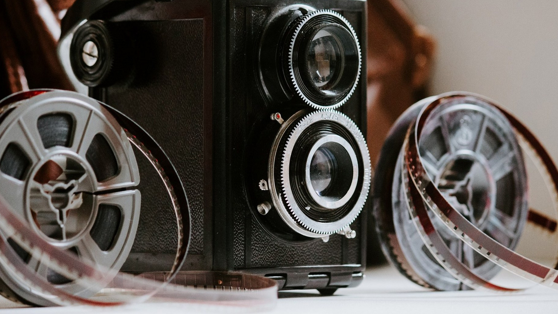 От улыбки станет всем светлей